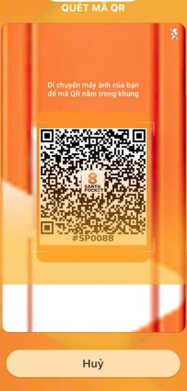 Bước 2: Quét mã QR được dính trên tủ